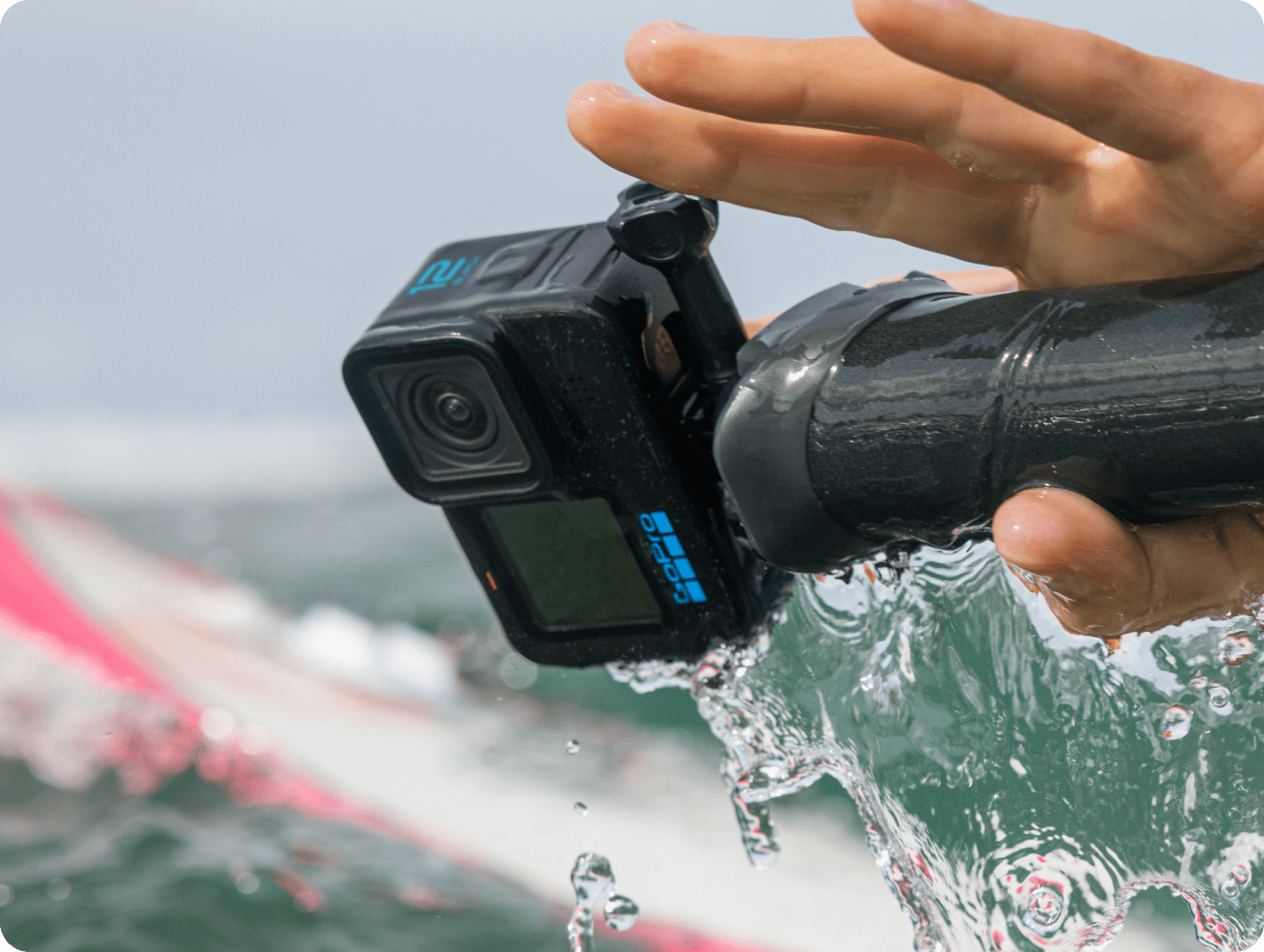 05-pdp-h12b-1920-768